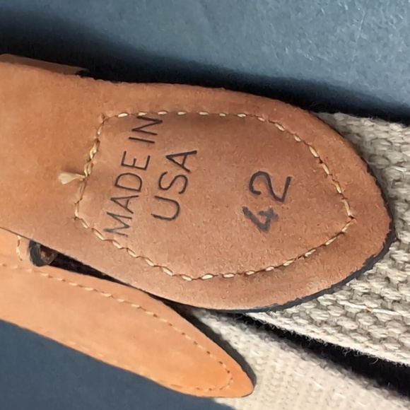 Zep-Pro ,Men's Tan/ Brown Leather/Woven Belt with Fish Details,Size 42. - Picture 10 of 10